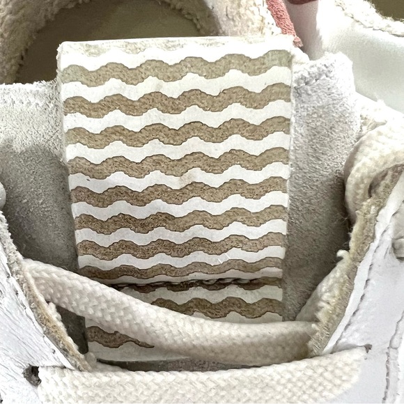 L'idea by Lori Distressed Suede/Leather Sneakers Size 38 Good Condition - Picture 6 of 11